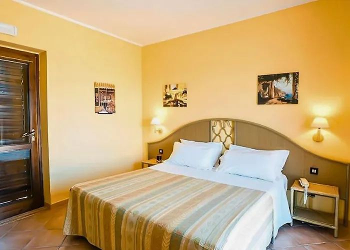 Resort Aura Club Porto Rhoca