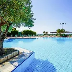 אתר נופש Aura Club Porto Rhoca *
