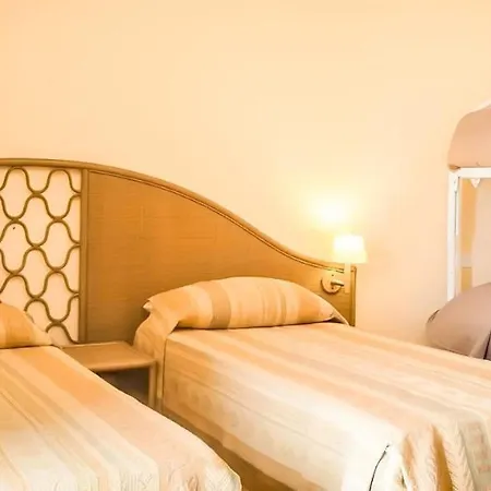 Aura Club Porto Rhoca * Squillace